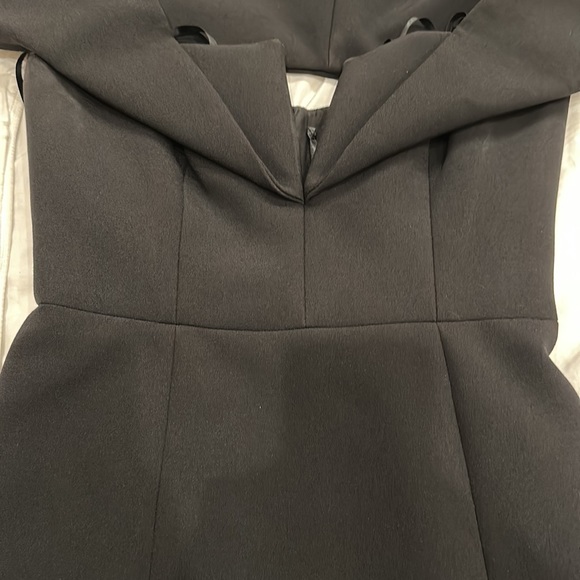 BCBGMaxazria dress in size 2 (black) - Picture 5 of 5